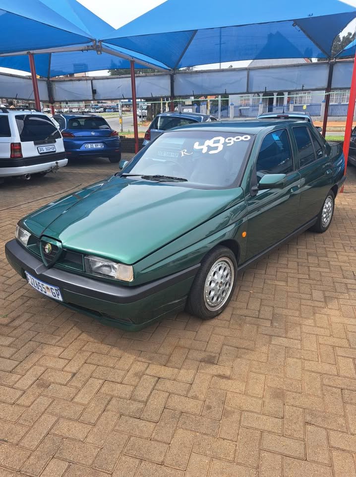 Alfa Romeo 155 2.5i V6