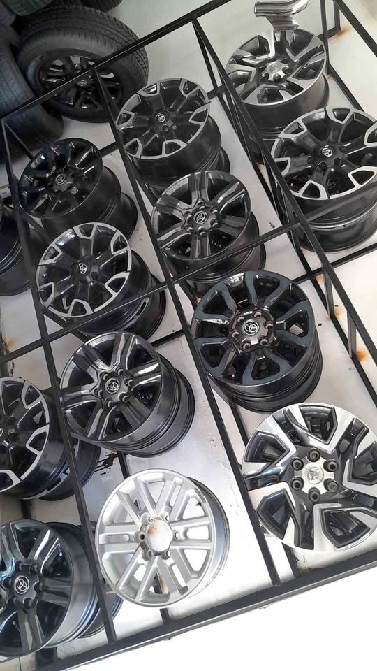 Brand new Toyota Hilux rims size 17, 18inch available in stock - Private Seller