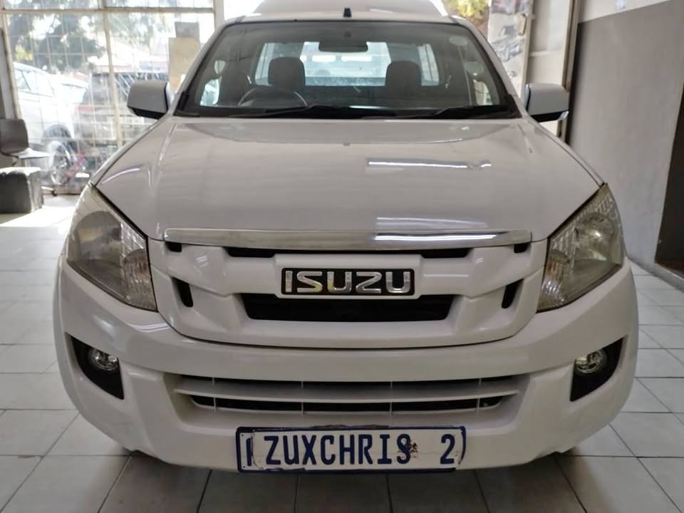 2014 ISUZU KB250  D MAX HIGH RAIDER  SINGLECAB MANUAL