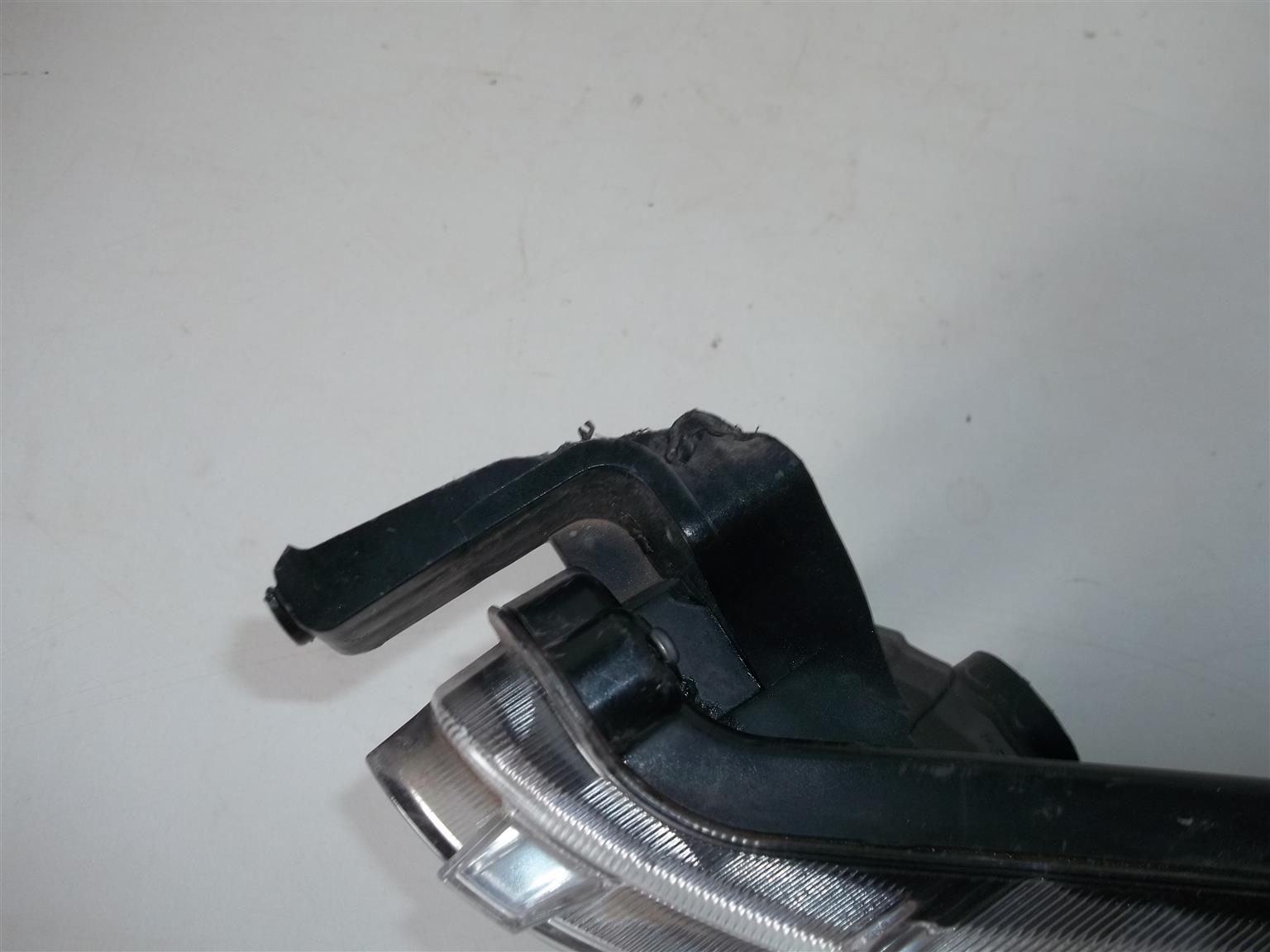 Toyota Fortuner LED front indicator - Private Seller Toyota Fortuner LED front indicator - Private Seller