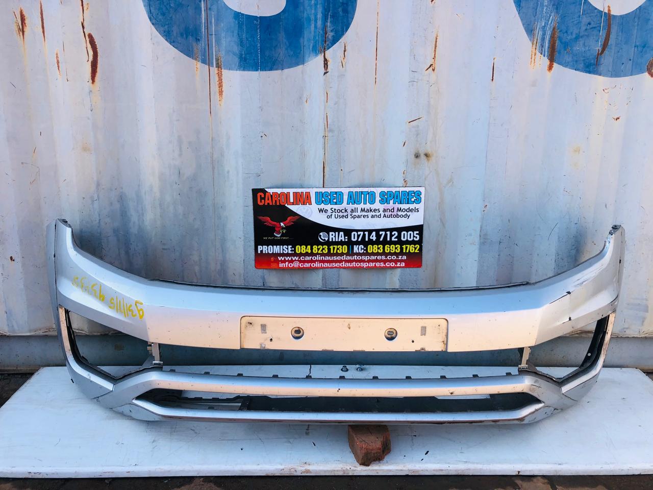 VW Amarok facelift front bumper (silver) - Private Seller