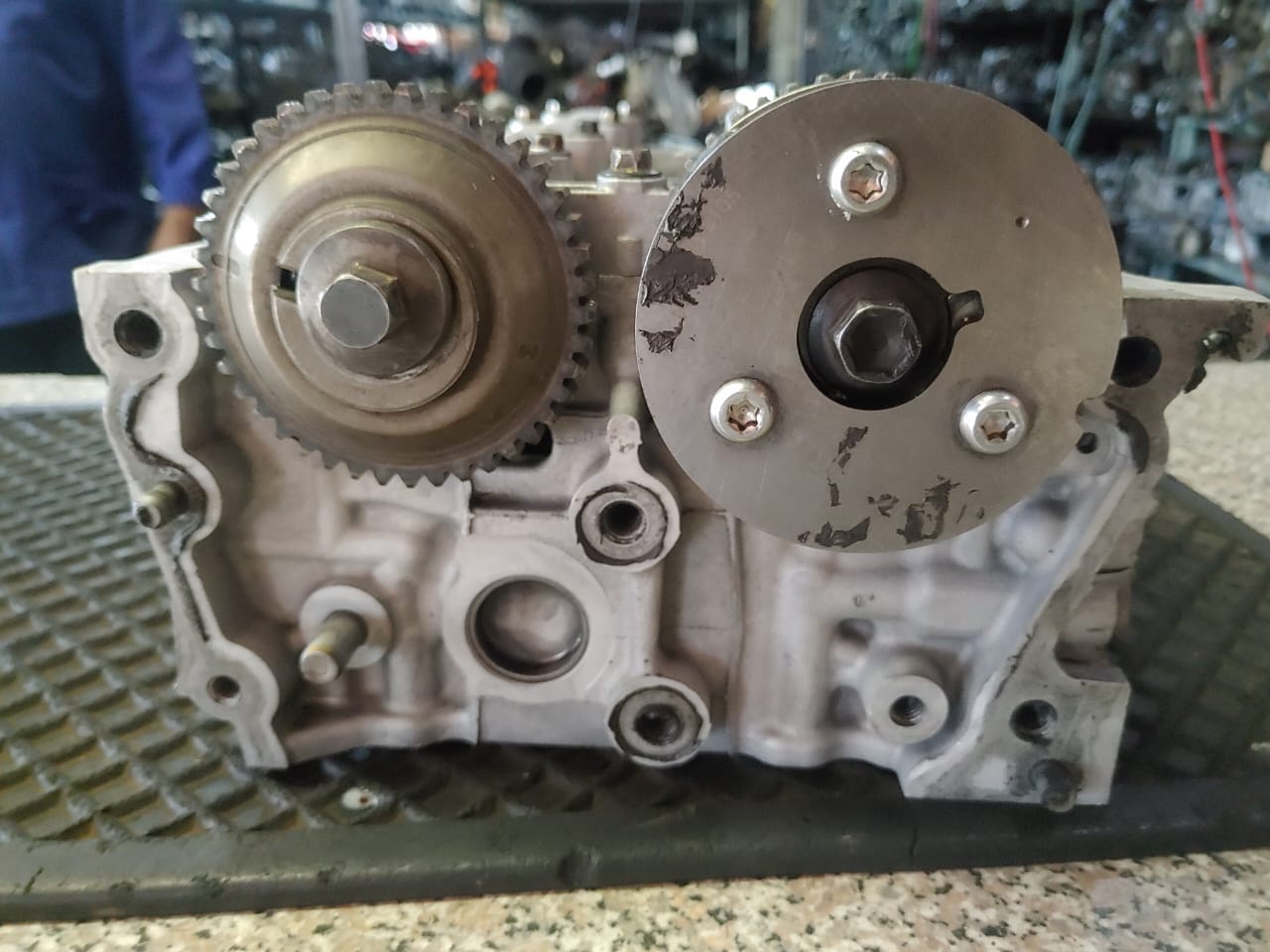 NISSAN TIDA 1600 16 VALVE CYLINDER HEAD COMPLETE FOR SALE