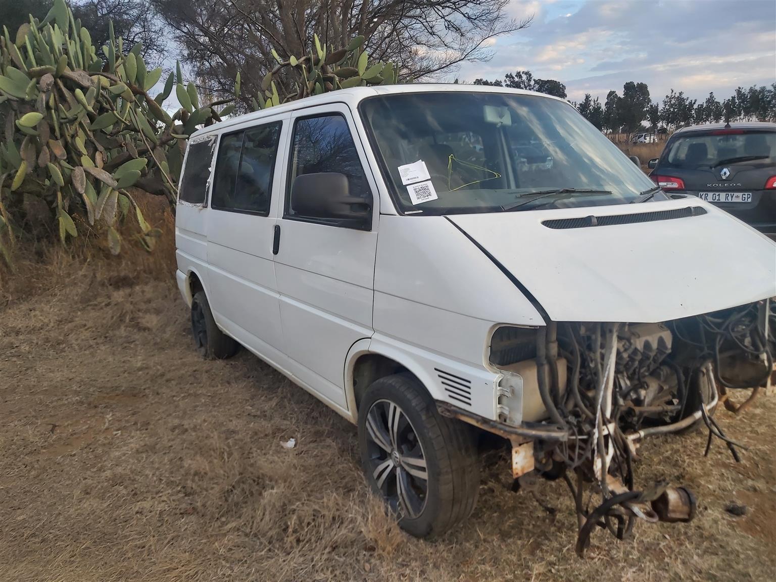 Volkswagen Caravelle 2.5 diesel parts - Private Seller Volkswagen Caravelle 2.5 diesel parts - Private Seller