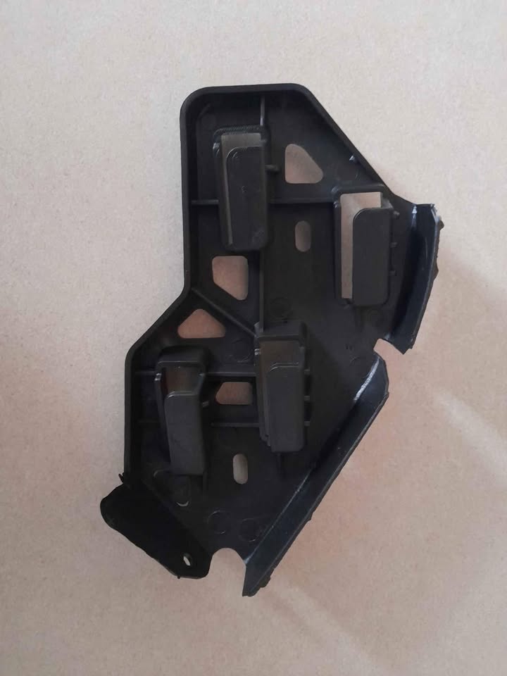 VW POLO VIVO 2010/17 BRAND NEW FRONT BUMPERS SLIDES FOR SALE