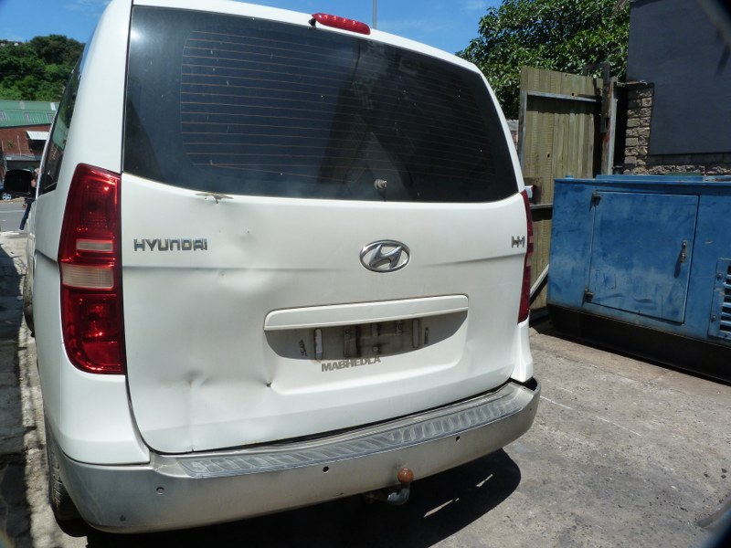 Hyundai H-1 2.5 CRDI Passenger AT White - 2010 STRIPPING FOR SPARES - Private Seller Hyundai H-1 2.5 CRDI Passenger AT White - 2010 STRIPPING FOR SPARES - Private Seller