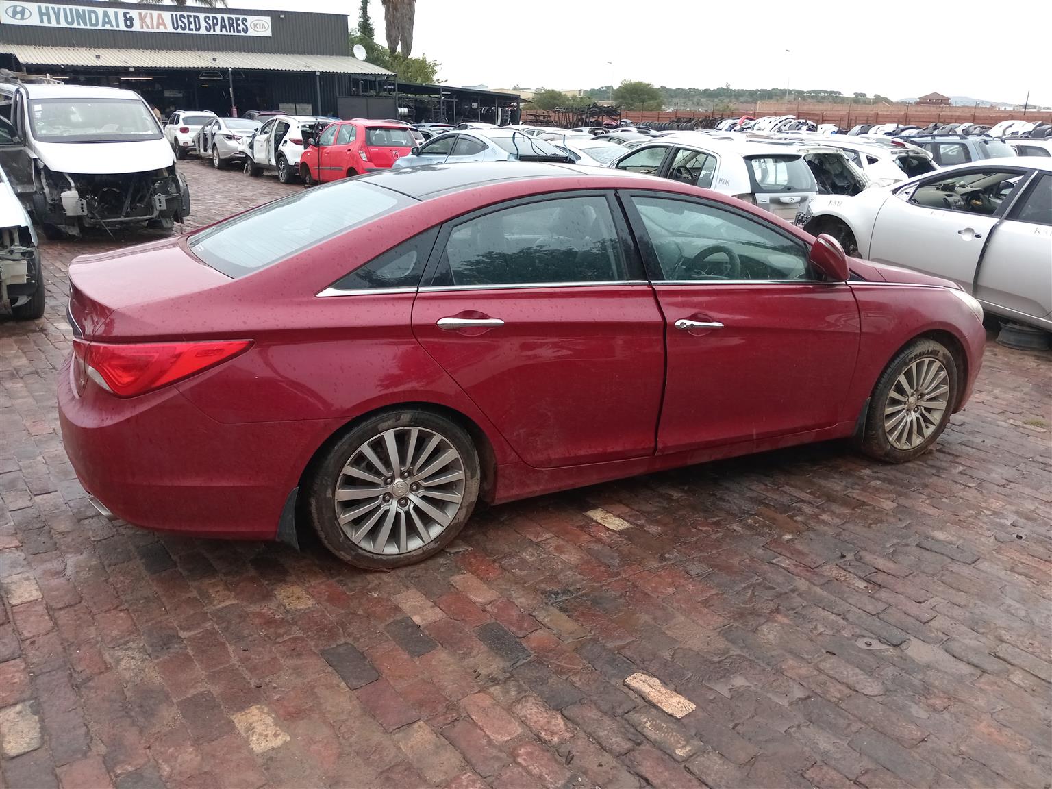 Hyundai Sonata 2.4 Gdi auto 2014 for stripping. - Private Seller Hyundai Sonata 2.4 Gdi auto 2014 for stripping. - Private Seller
