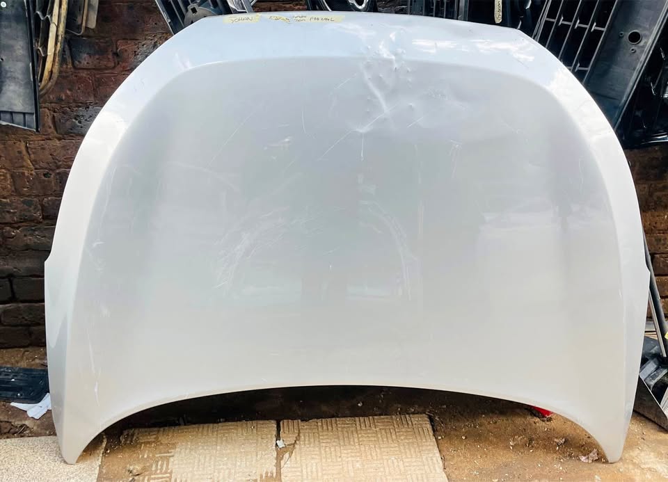 Hyundai Tucson bonnet - Private Seller Hyundai Tucson bonnet - Private Seller