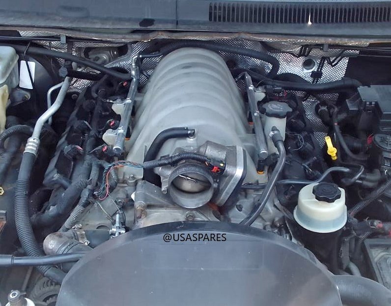 Jeep Grand Cherokee 6.1 WK1 Used Engine Spares - Private Seller Jeep Grand Cherokee 6.1 WK1 Used Engine Spares - Private Seller