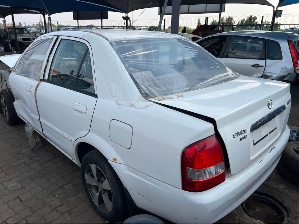 2002 Mazda Etude 1.6IE STRIPPING  FOR PARTS Call or whatsapp  or - Private Seller