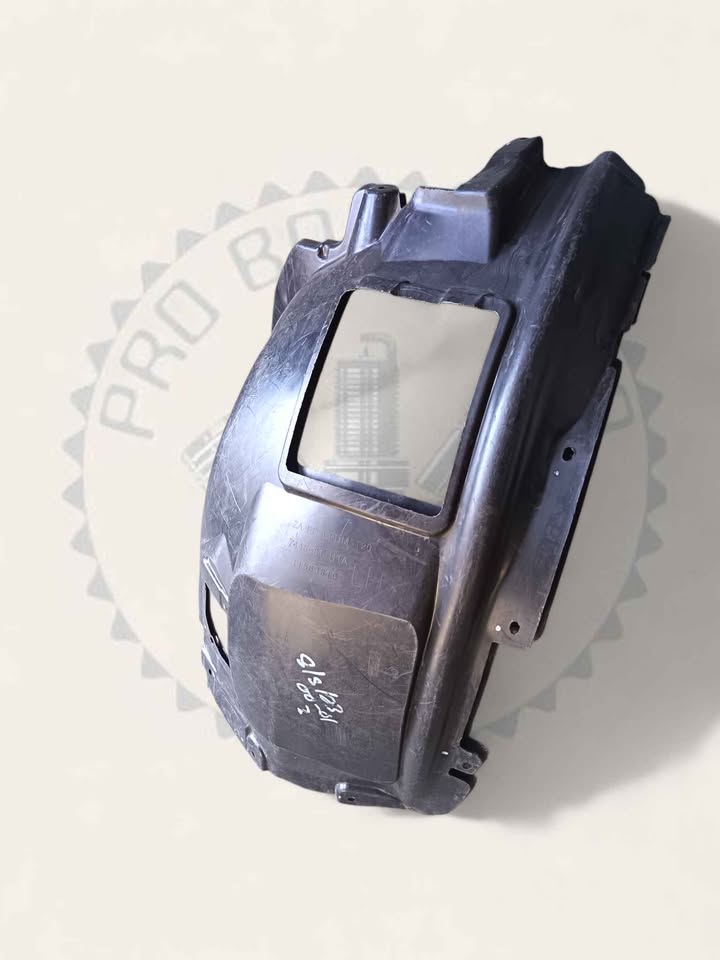 2018-2024 BMW X3 G01 AND X4 G02 LEFT FRONT INNER FENDER LINER AVAILABLE FOR SALE - Private Seller