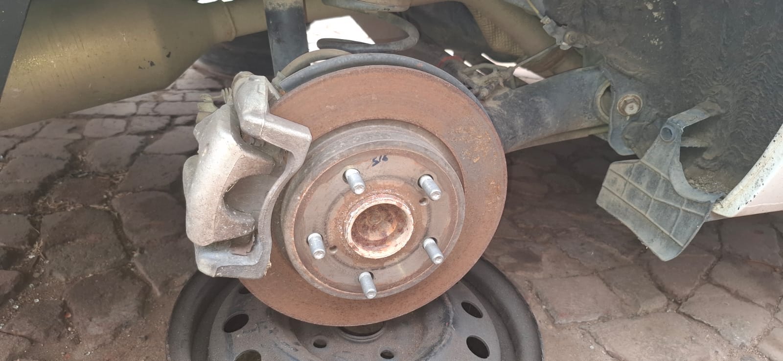 2016 Toyota Prestige brake discs for sale used