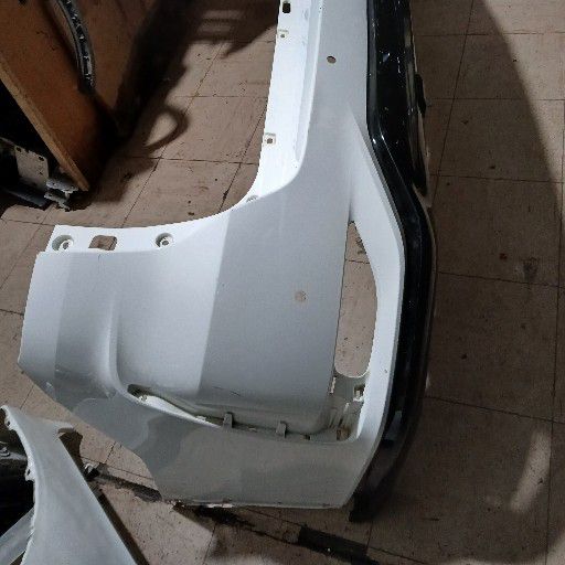 Toyota fortuner gd6 back bumper - Private Seller Toyota fortuner gd6 back bumper - Private Seller