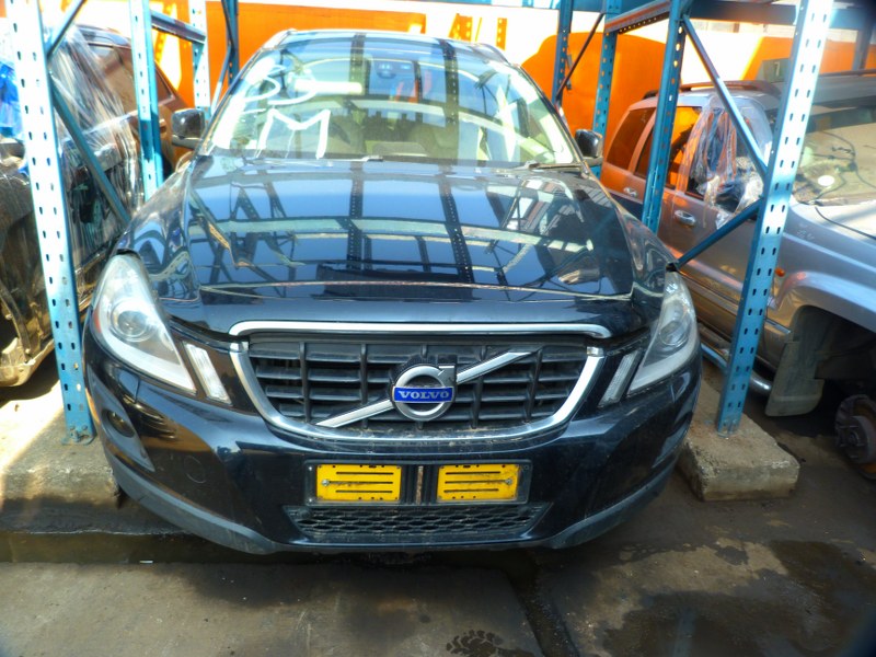 STRIPPING Volvo XC60 3.0 T6 Geartronic - 2009 - Private Seller STRIPPING Volvo XC60 3.0 T6 Geartronic - 2009 - Private Seller