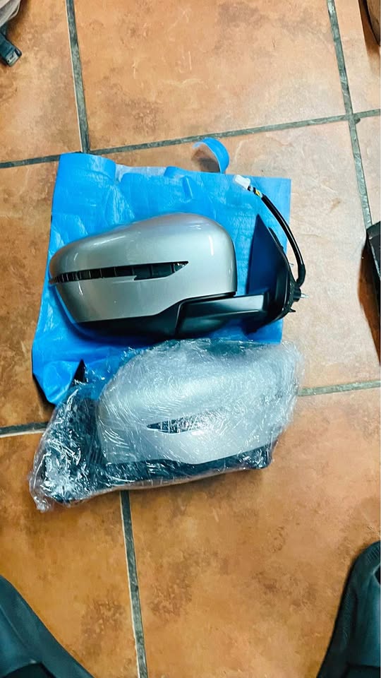 NISSAN QASHQAI SIDE MIRRORS 2013-2025 - Private Seller NISSAN QASHQAI SIDE MIRRORS 2013-2025 - Private Seller