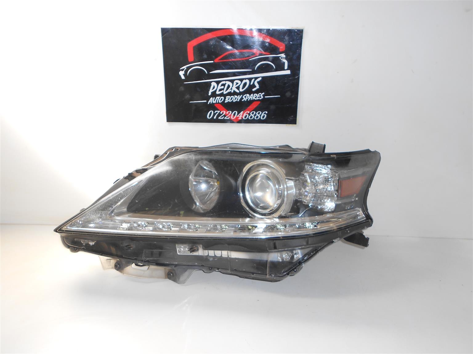 Lexus RX3502013-2015 LHS XENON HEADLIGHT