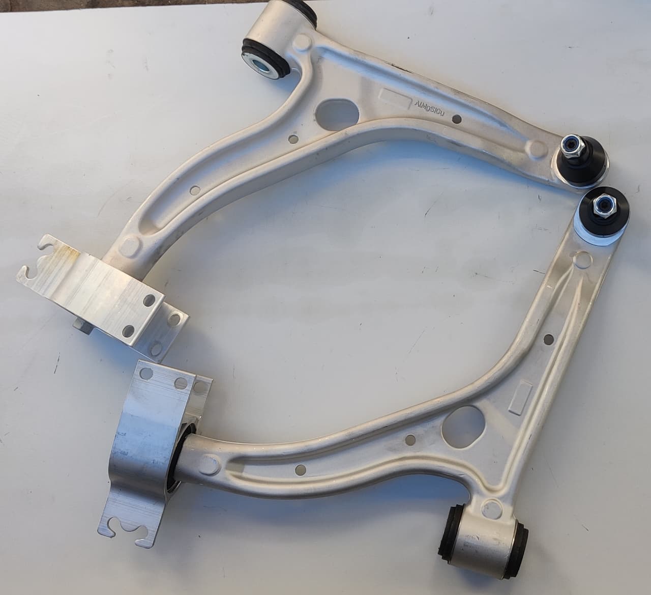 Mercedes Benz Control Arms - Private Seller Mercedes Benz Control Arms - Private Seller