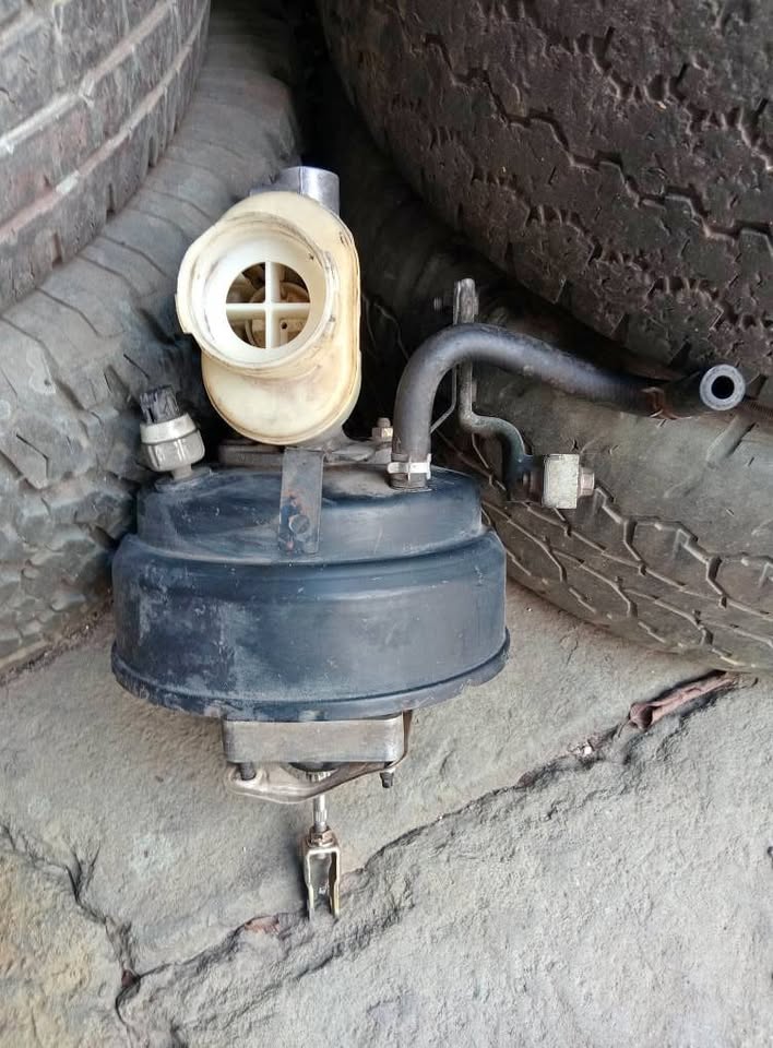 Isuzu KB250 Brake Booster For Sale - Private Seller Isuzu KB250 Brake Booster For Sale - Private Seller