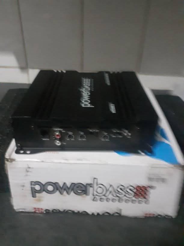 Mega Powerbass Auto sound . 5000 watt . Brand new