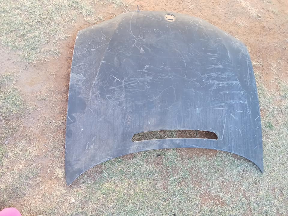 BMW ( E46) bonnet - Private Seller BMW ( E46) bonnet - Private Seller
