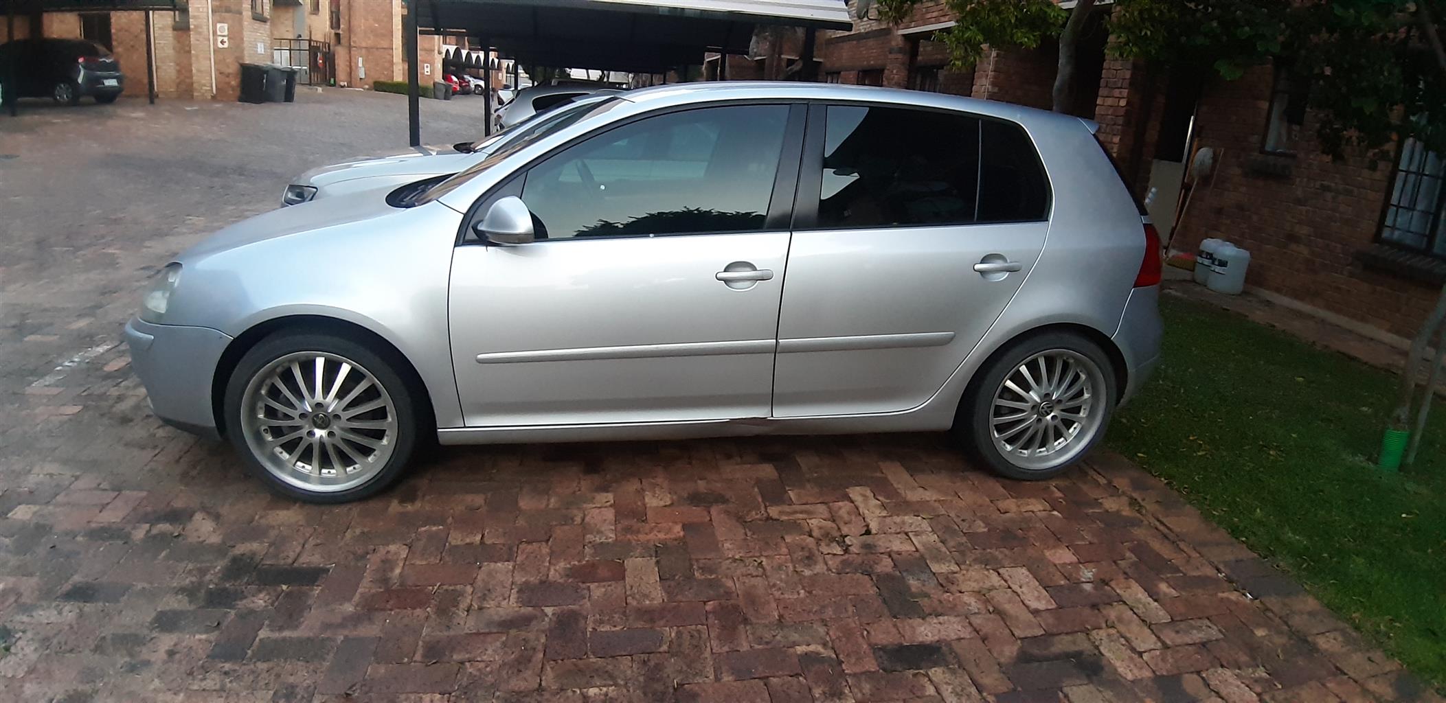 Golf 5 for sale