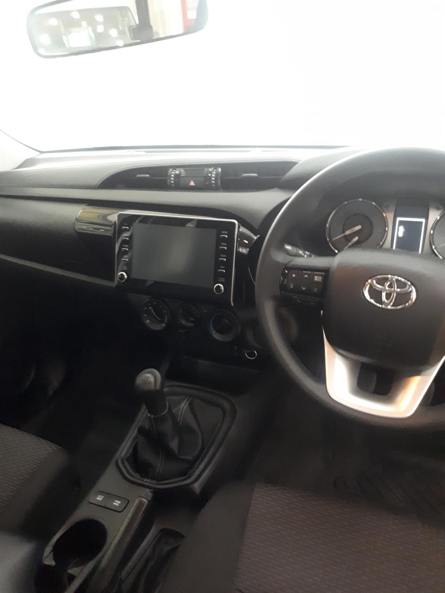 New Toyota Hilux 2.4GD6 4x2 Single cab
