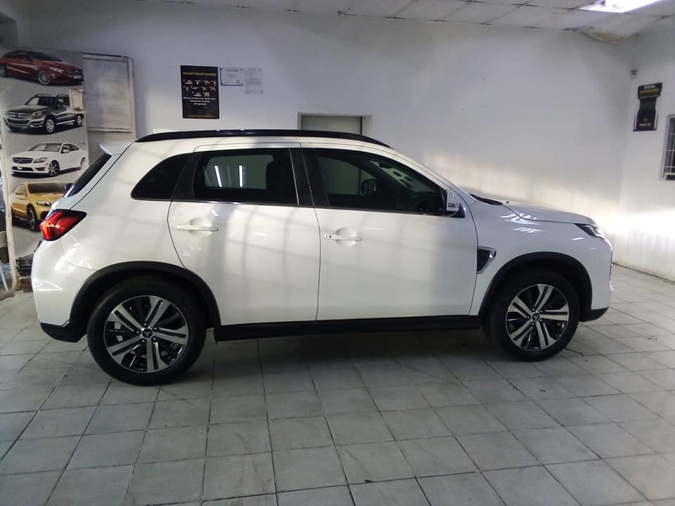 2021 Mitsubishi ASX 2.0Auto white color Panaromic Sunroof  Reverse Camera  Service Book  Spare Key