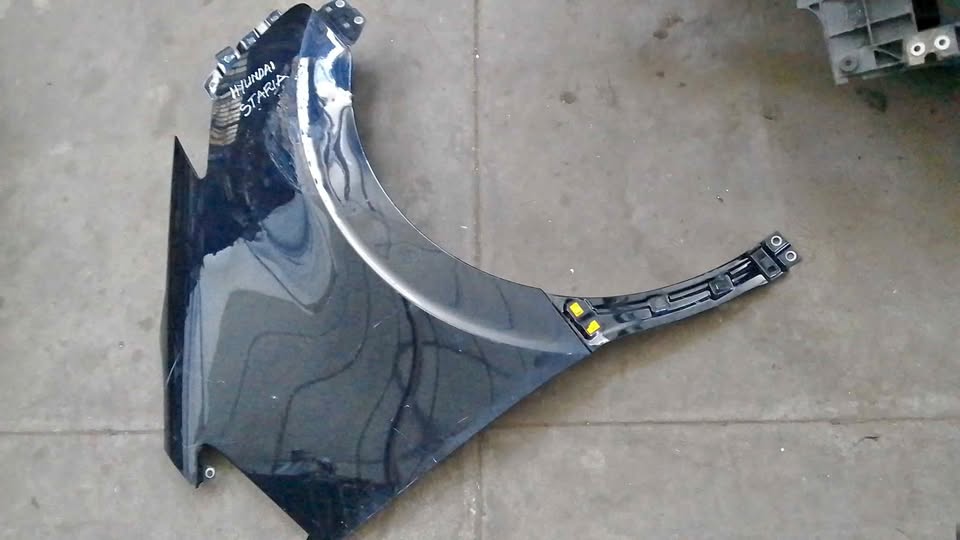 Hyundai staria fender - Private Seller Hyundai staria fender - Private Seller