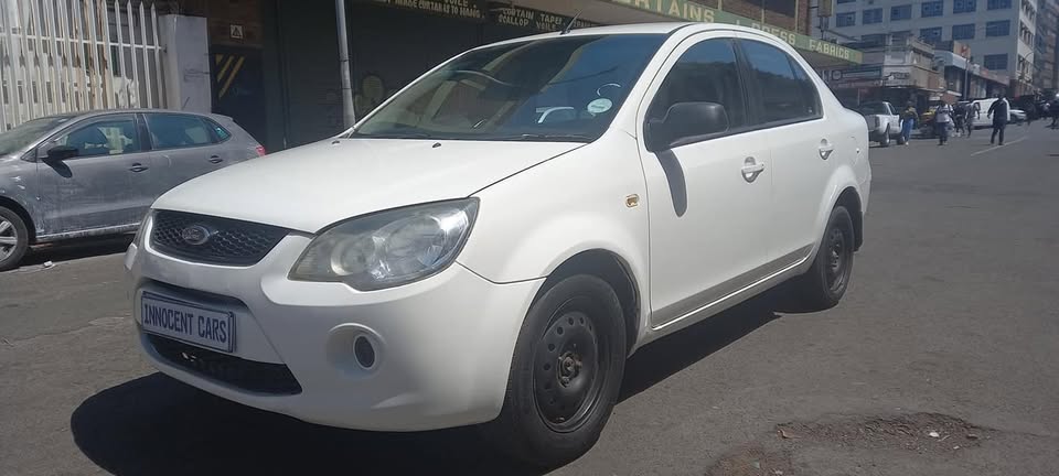 2014 FORD IKON 1.6 PETROL, MANUAL, WHITE COLOUR