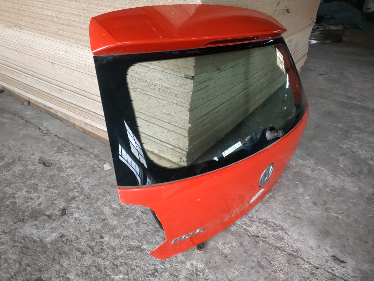 VW Polo Vivo 6 tailgate with glass for sale - Private Seller