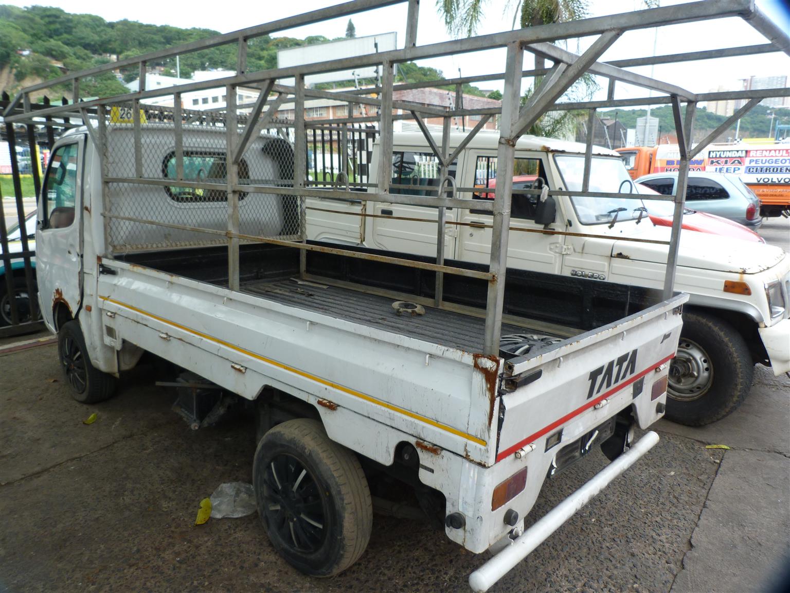 2013 White Tata Super Ace 1.8 Manual - Private Seller 2013 White Tata Super Ace 1.8 Manual - Private Seller