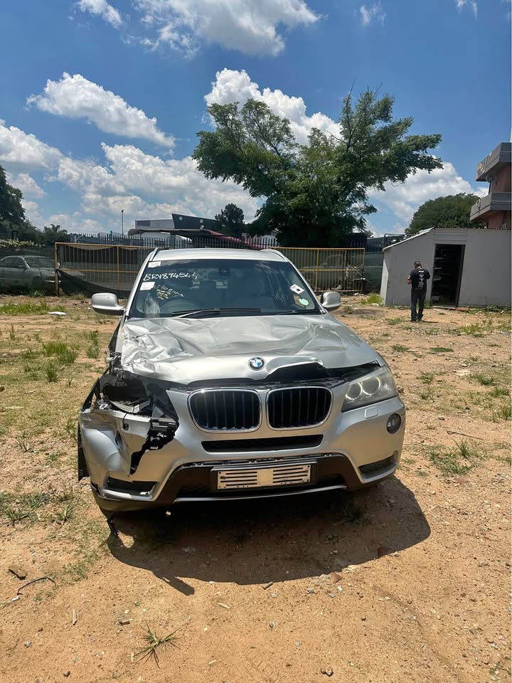 BMW X3 F25 2.0D N47 AUTO – 2013 MODEL - Private Seller BMW X3 F25 2.0D N47 AUTO – 2013 MODEL - Private Seller
