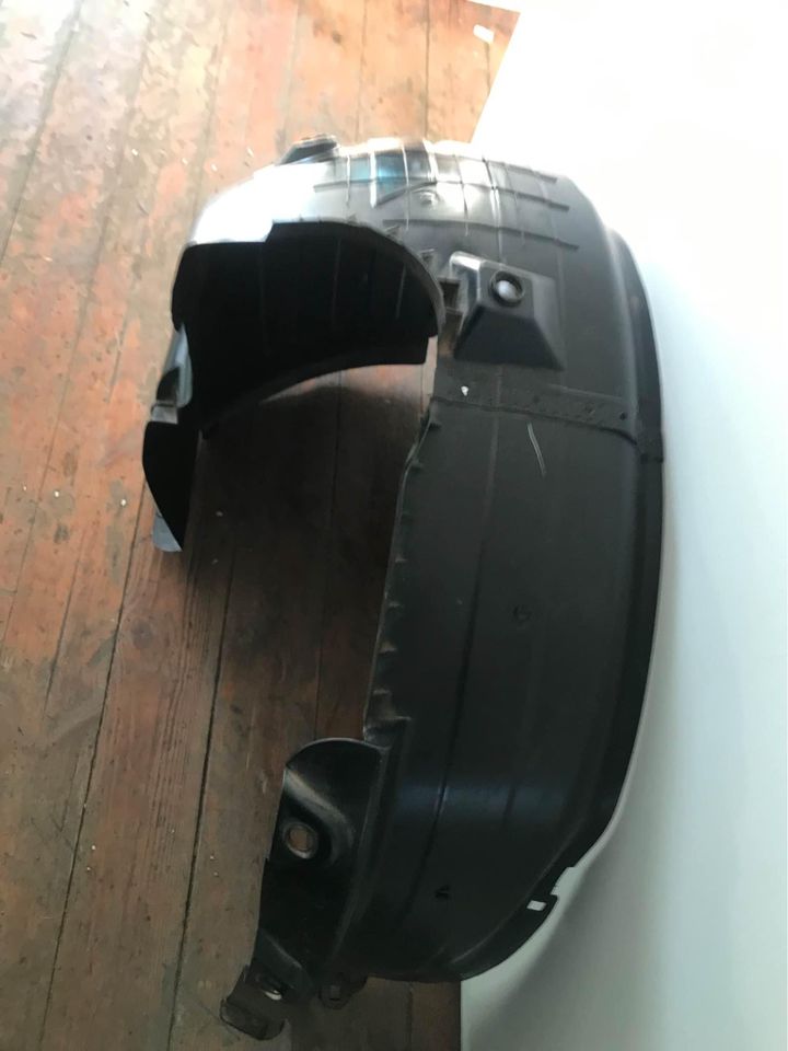 2018 Hyundai i20 right front fender liner available for sale - Private Seller 2018 Hyundai i20 right front fender liner available for sale - Private Seller