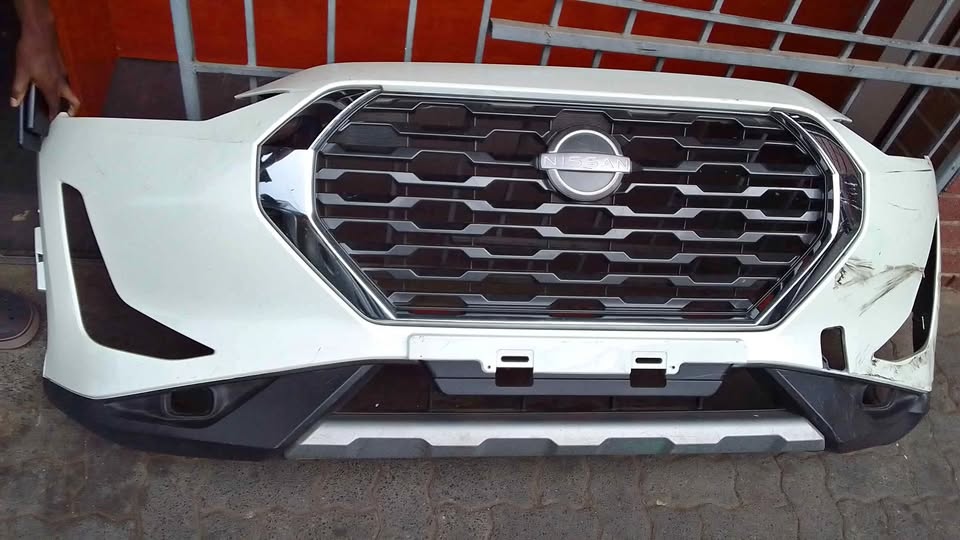Nissan magnate bumper - Private Seller Nissan magnate bumper - Private Seller