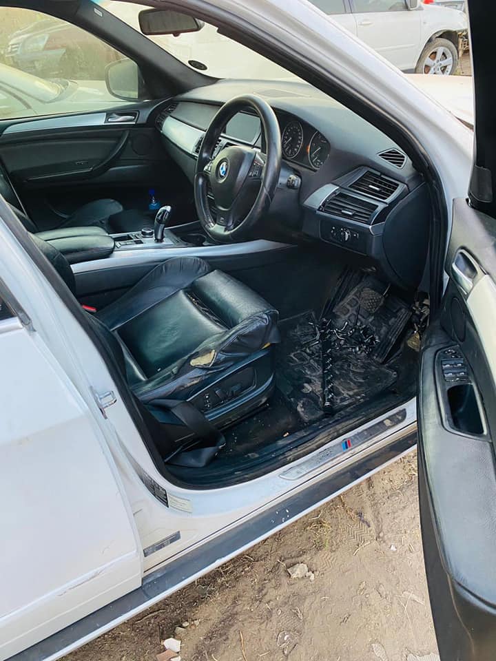 BMW X5 for stripping parts