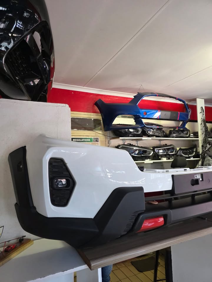 2025 NISSAN NAVARA PRO-4X WARRIOR FRONT BUMPER - Private Seller 2025 NISSAN NAVARA PRO-4X WARRIOR FRONT BUMPER - Private Seller