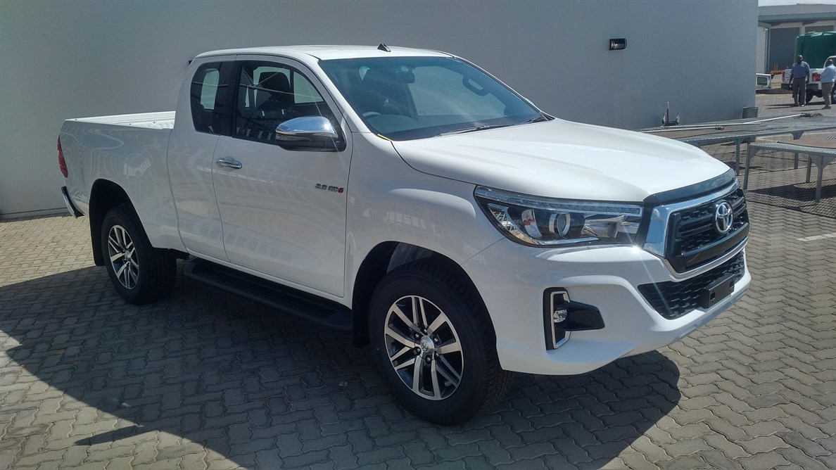 Toyota Hilux Extra Cab Specs Photos 2015 2016 2017 2018 2019