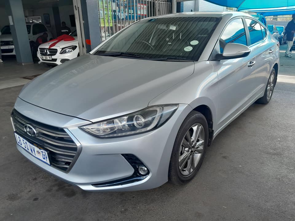 2017 HYUNDAI ELENTRA 1.6 GLS MANUAL