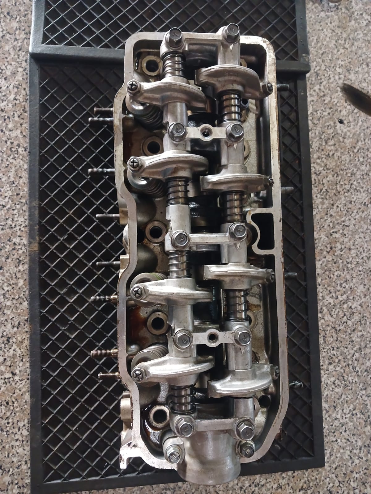 MITSUBISHI L300 CYLINDERHEAD FOR SALE - Private Seller MITSUBISHI L300 CYLINDERHEAD FOR SALE - Private Seller