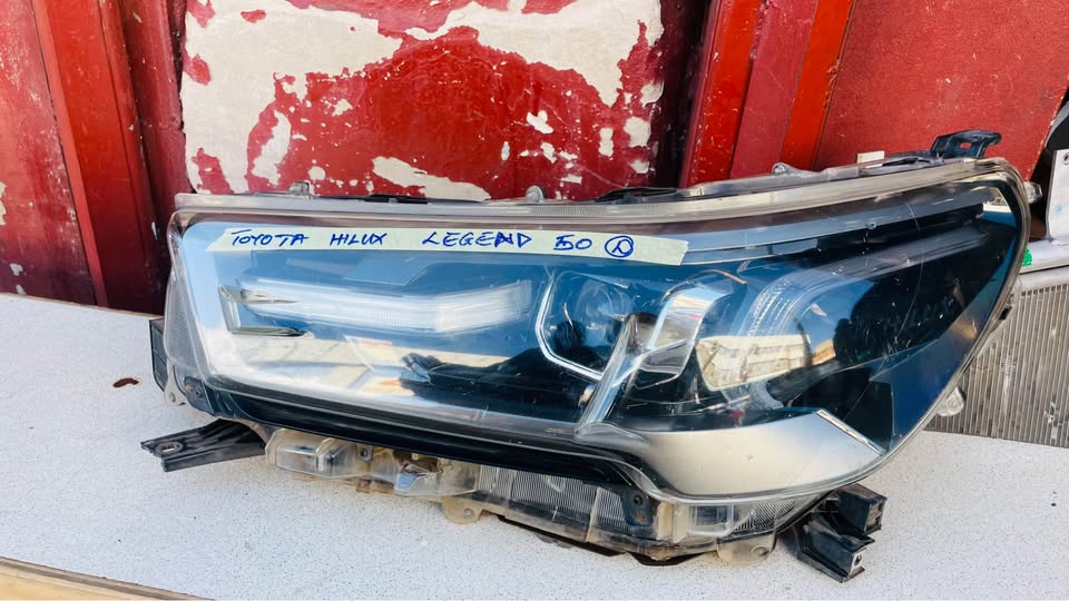 Toyota Hilux GD6 Legend 50 headlights - Private Seller