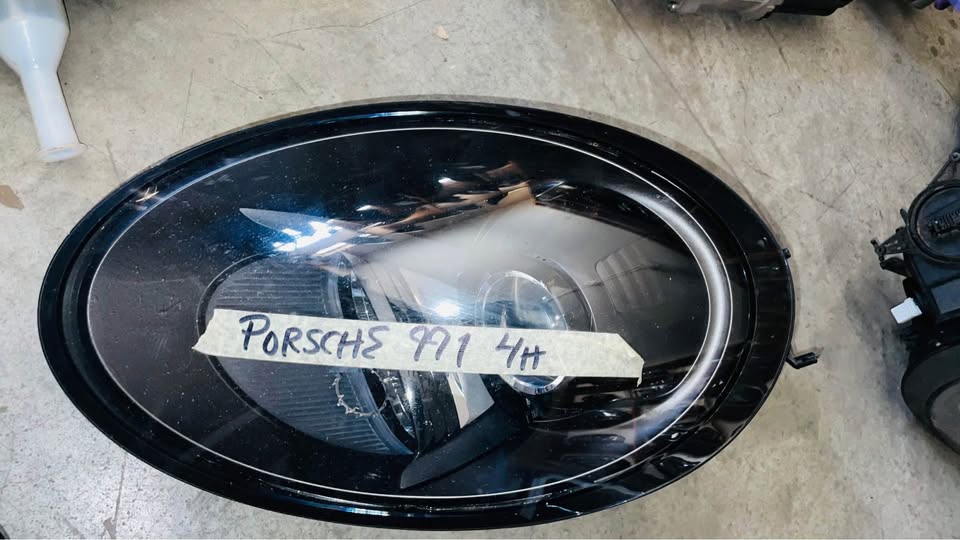 Porsche 911 headlights - Private Seller