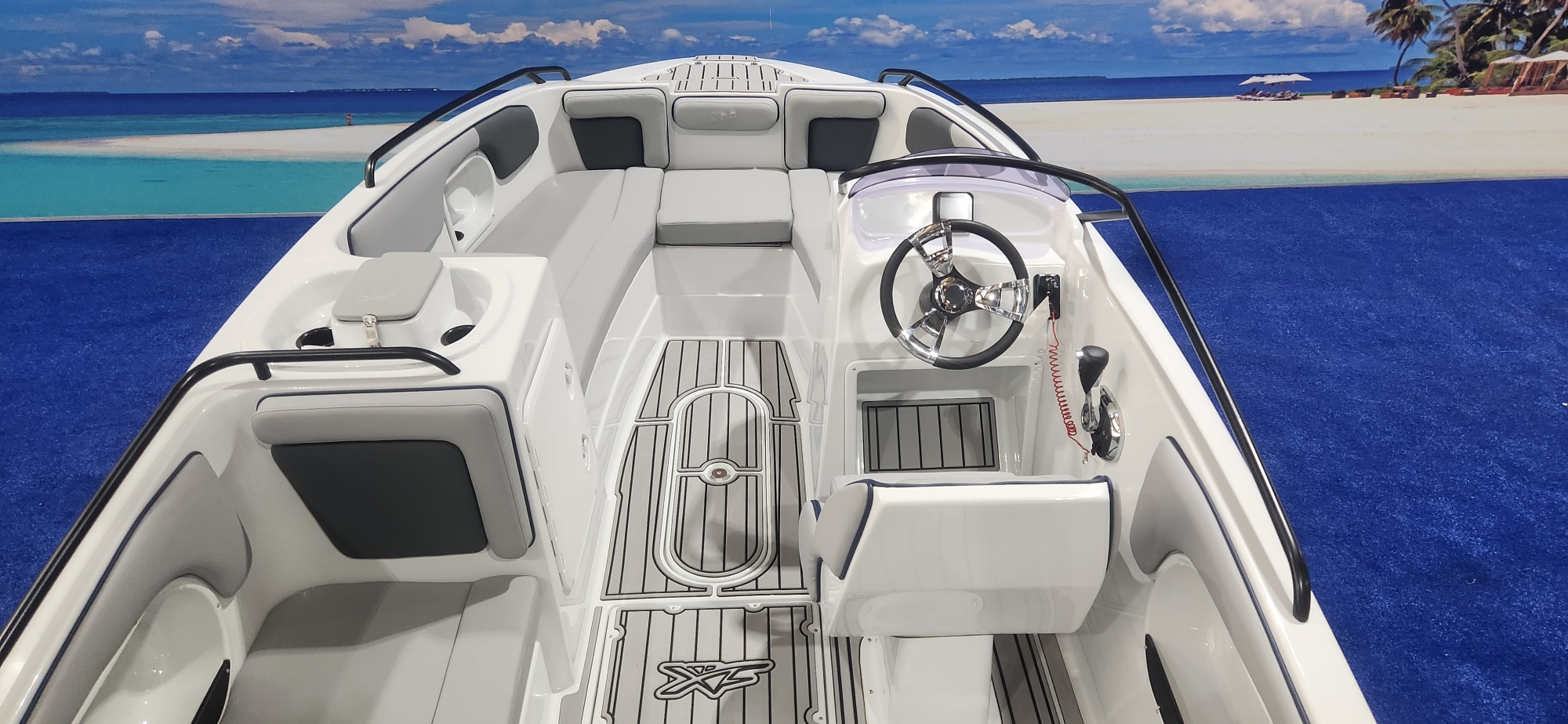 XF 170 ON TRAILER 140 HP SUZUKI 4 STROKE DRIVE BY WIRE
