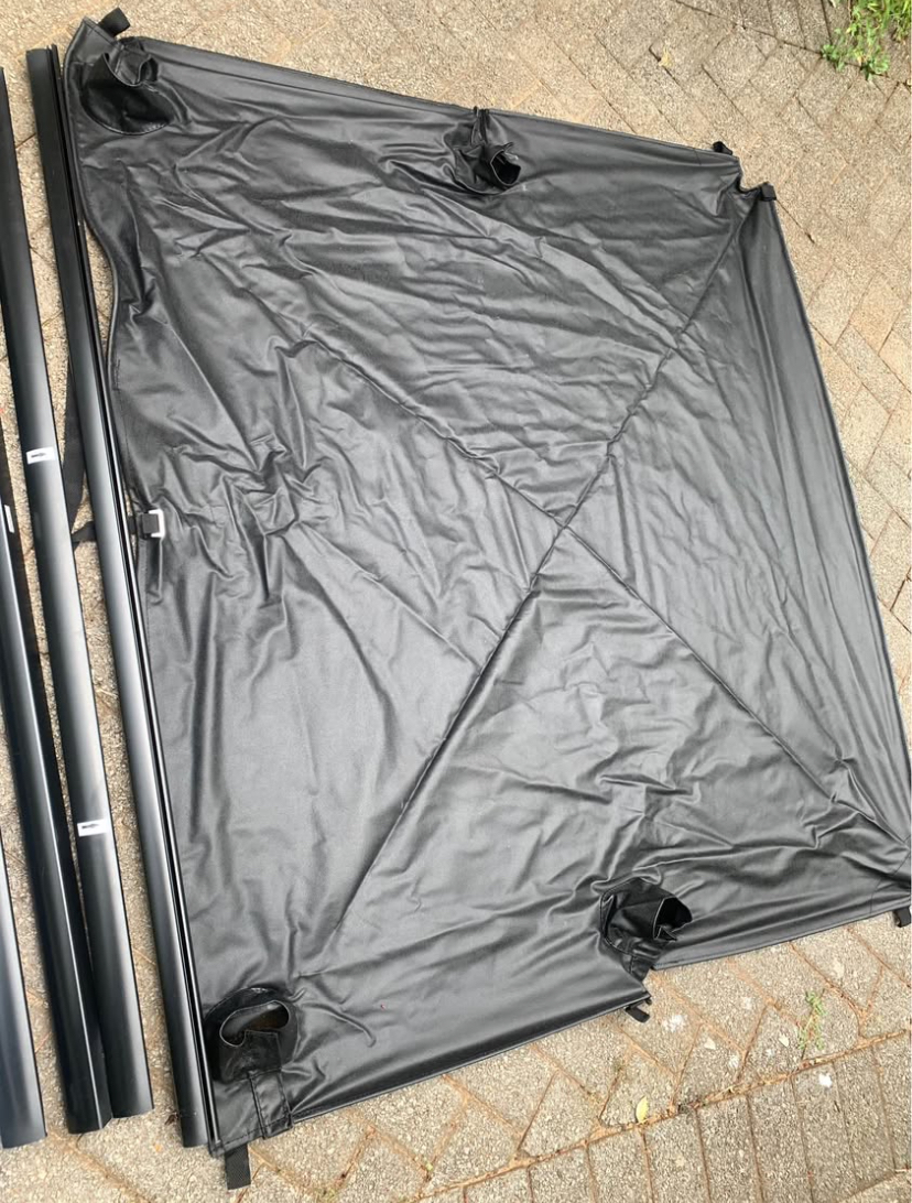 Double cab Gwm steed 5 tonneau cover - Private Seller Double cab Gwm steed 5 tonneau cover - Private Seller