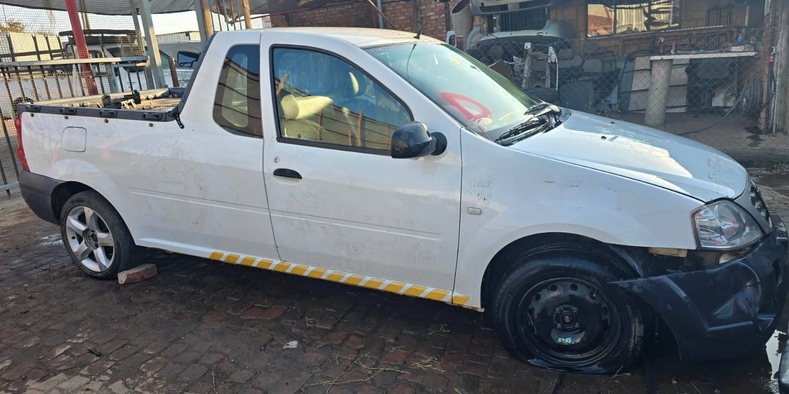 NISSAN NP200 1.5 DIESEL ( STRIPPING FOR SPARES ) - Private Seller