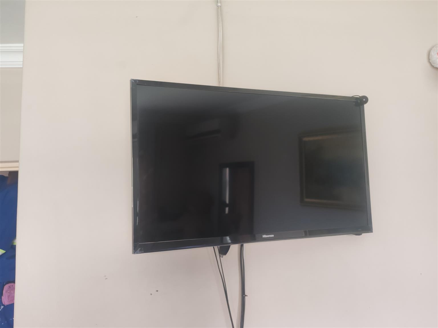 TV 32 inch Hisense TV 32 inch Hisense