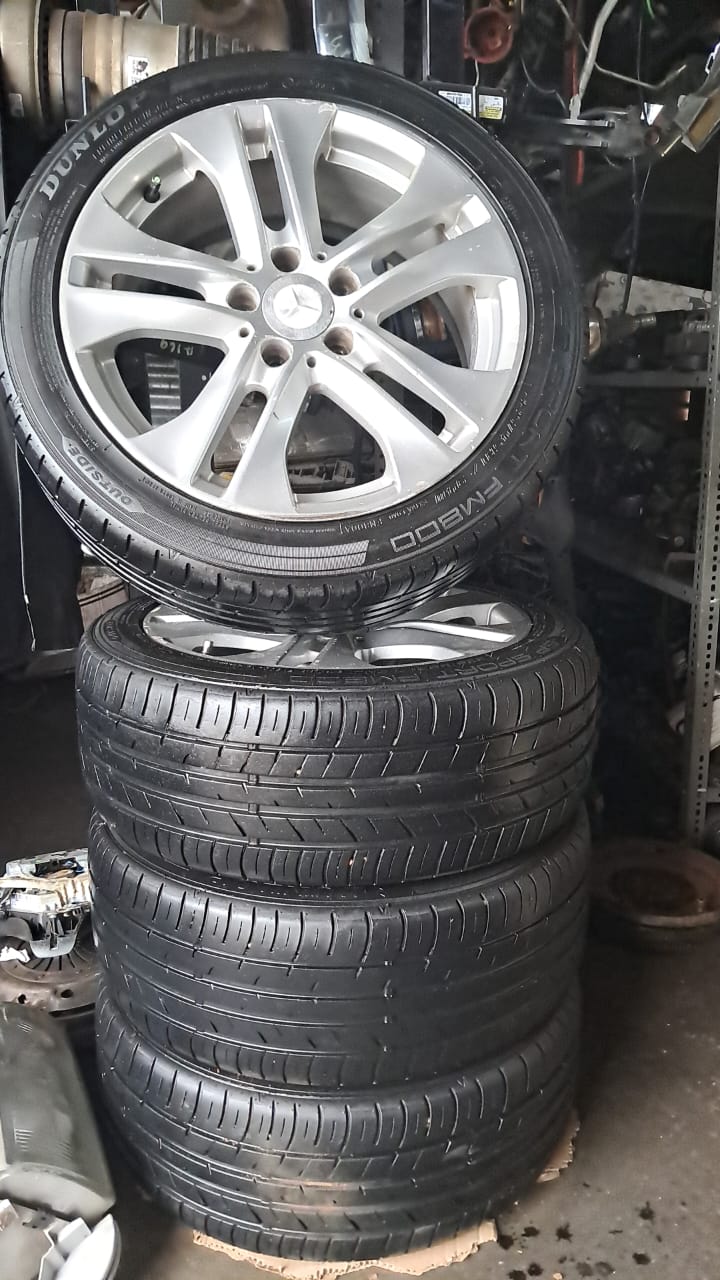 Merc Benz W204 rims and Tyres - Private Seller Merc Benz W204 rims and Tyres - Private Seller