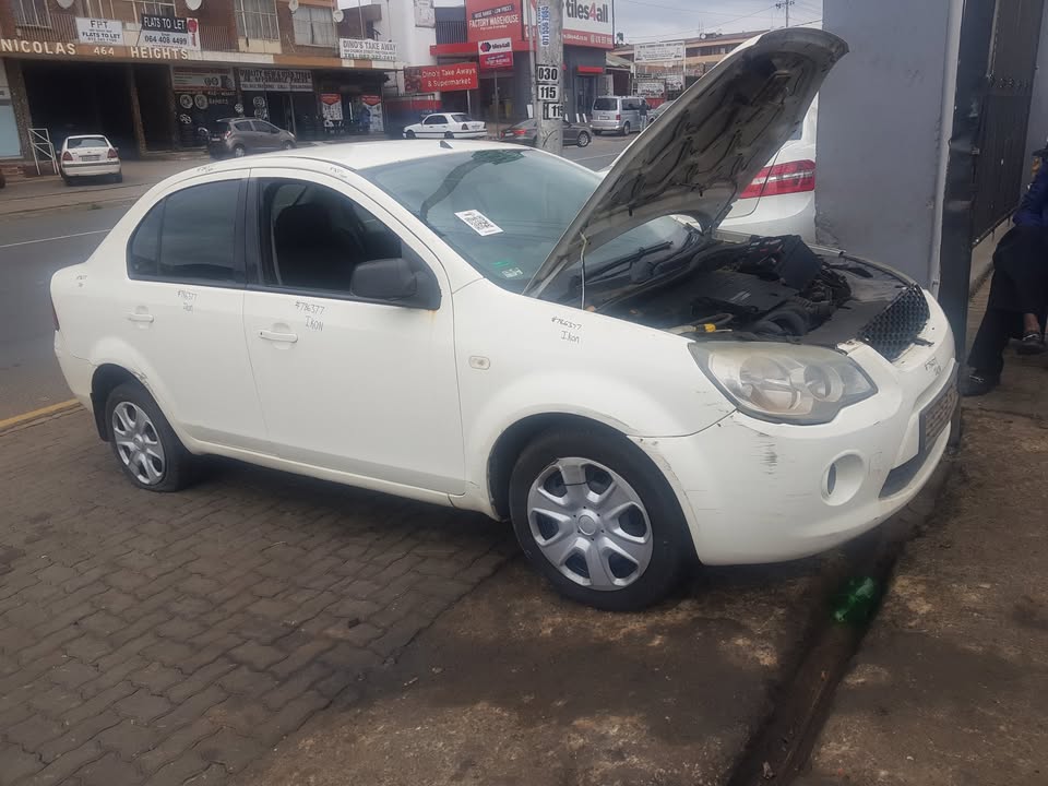 Ford Ikon For Stripping spares!!! - Private Seller Ford Ikon For Stripping spares!!! - Private Seller