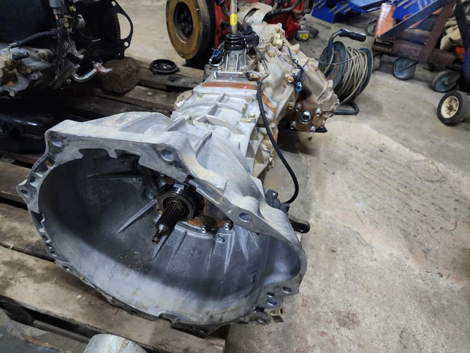 Toyota Hilux 3.0 D-4D 4X4 Gearbox 1KDA For Sale Good Running Condition! - Private Seller Toyota Hilux 3.0 D-4D 4X4 Gearbox 1KDA For Sale Good Running Condition! - Private Seller