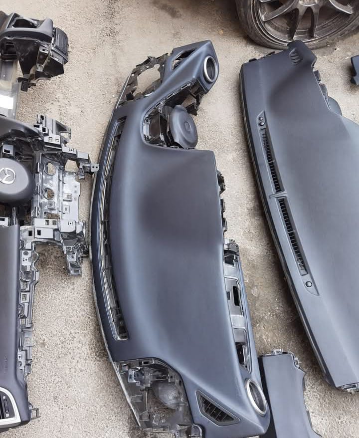 Dashboards,airbags and seatbelts