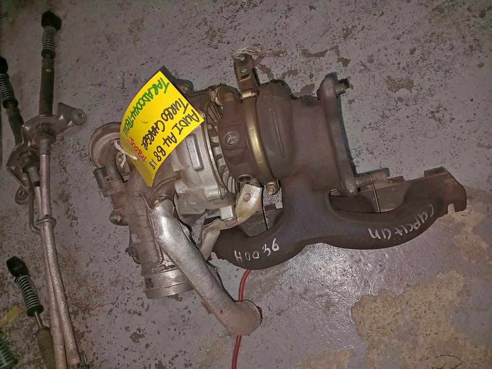 Vw Audi A4 B8 1.8 engine Turbo charger Vw Audi A4 B8 1.8 engine Turbo charger