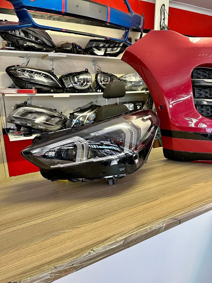 2023 BMW X1 U11 HEADLIGHT LEFTSIDE BRAND NEW OEM FOR SALE - Private Seller 2023 BMW X1 U11 HEADLIGHT LEFTSIDE BRAND NEW OEM FOR SALE - Private Seller
